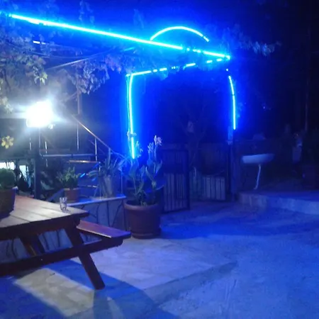 Zeus Apart Güzelçamlı