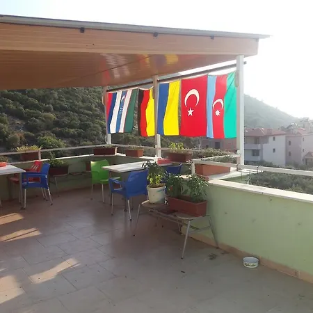 Zeus Apart Güzelçamlı