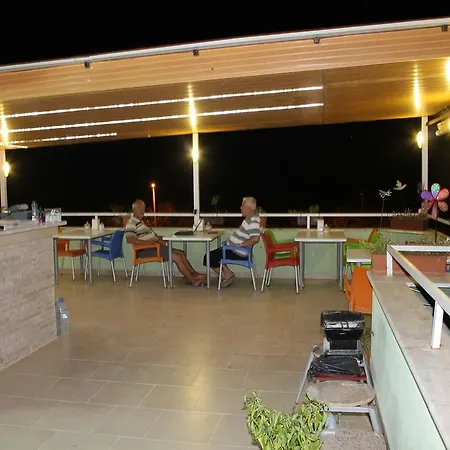 מלון דירות Zeus Apart Guzelcamlı