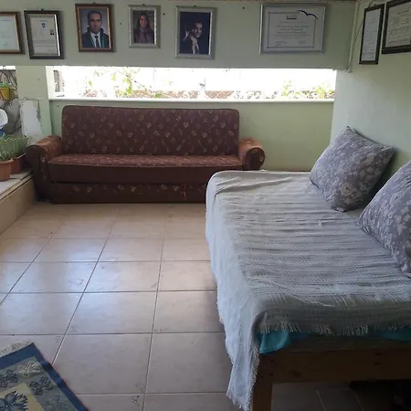 מלון דירות Zeus Apart